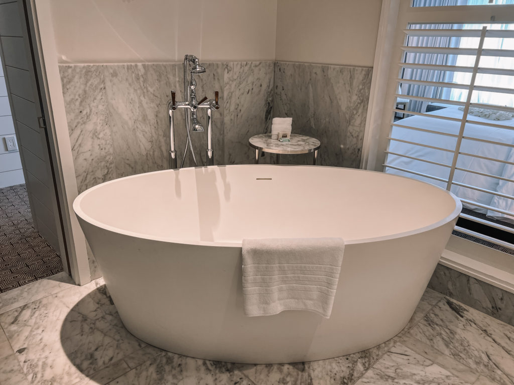 bathtub