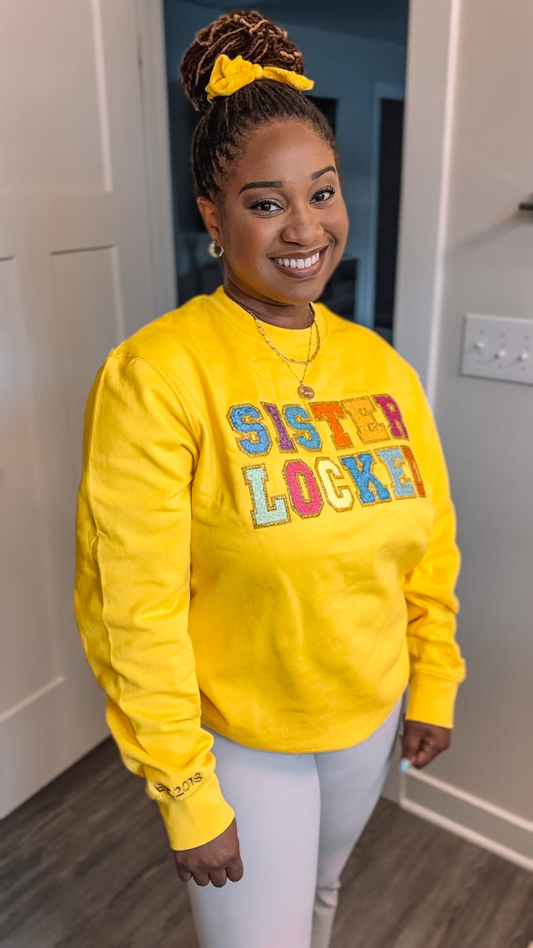 sisterlocks crew neck